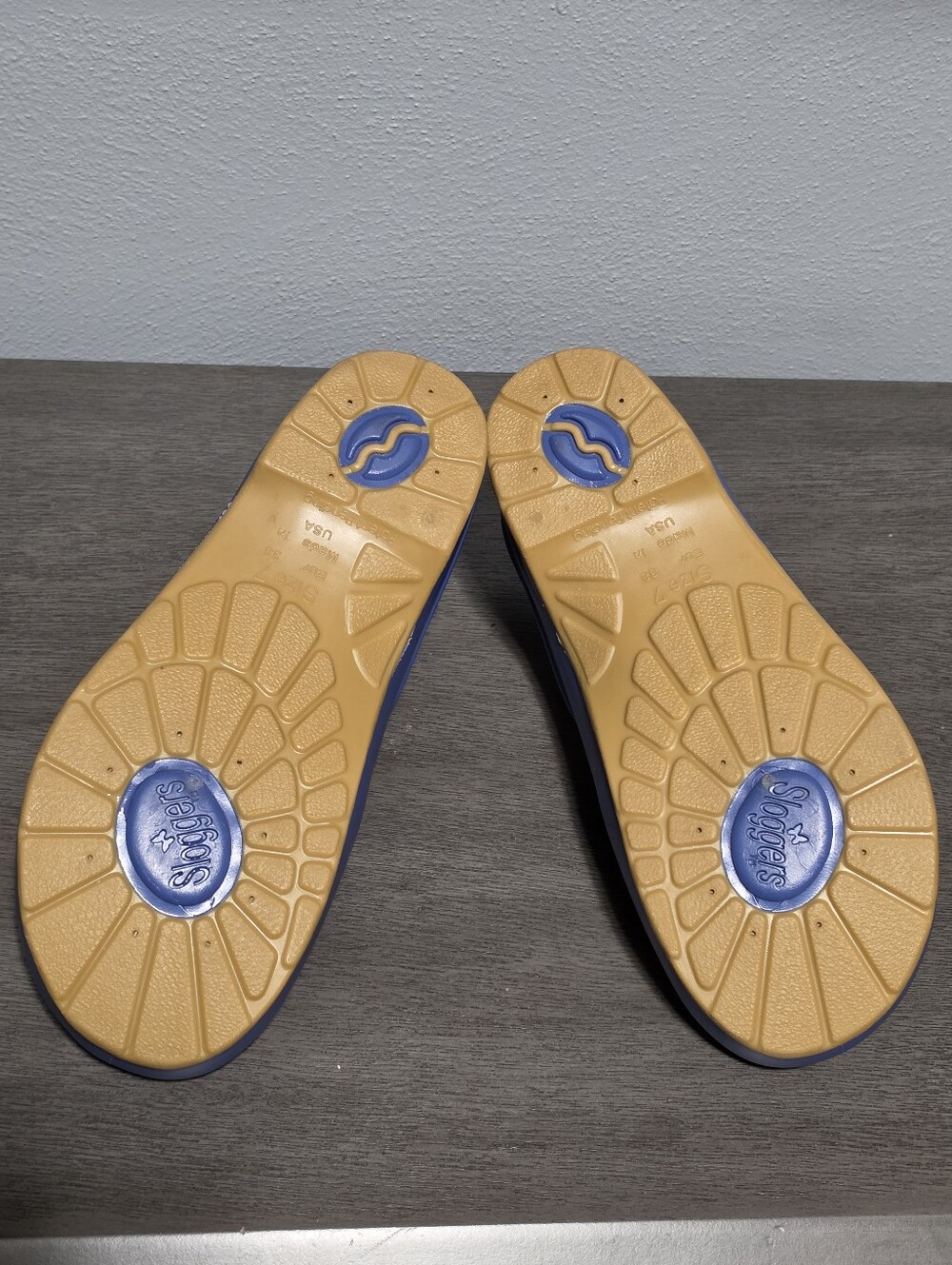 SLOGGERS Garden Clogs Womens Size 7 Blue Waterproof Slip On Work Shoes - Picture 11 of 12